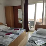 Guesthouse Podaca Podaca