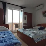 Guesthouse Podaca Gostinjska kuća