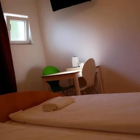 Pensión Guesthouse Podaca Podaca