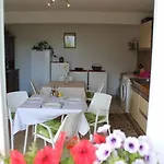 Guesthouse Podaca Podaca