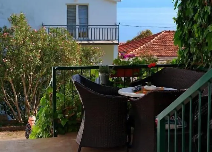 Guesthouse Podaca 3*