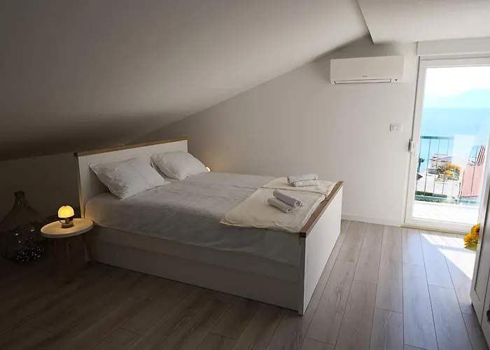 Pensionat Guesthouse Podaca